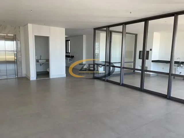 Apartamento com 310m² 3 quartos e 5 banheiros, à venda, no bairro Gleba Fazenda Palhano em Londrina