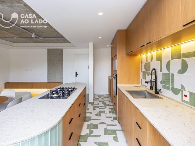 Apartamento 3 quartos e 2 banheiros, para alugar, no bairro Água Verde em Curitiba