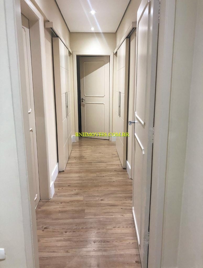 Apartamento, 3 quartos, 220 m² - Foto 8