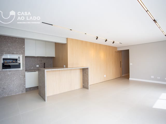 Apartamento 3 quartos e 5 banheiros, à venda, no bairro Batel em Curitiba