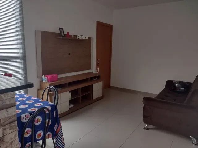 Apartamento 2 quartos e 1 banheiro, à venda, no bairro Jardim das Bandeiras em Taubaté