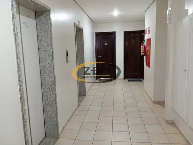 Apartamento com 145m² 3 quartos e 3 banheiros, à venda, no bairro Gleba Fazenda Palhano em Londrina