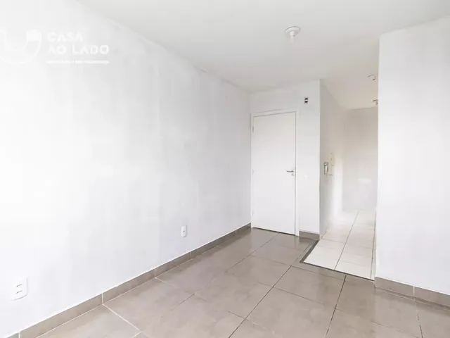 Apartamento 2 quartos e 1 banheiro, à venda, no bairro Umbará em Curitiba