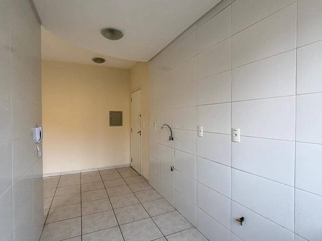Apartamento com 60m² 3 quartos e 1 banheiro, à venda, no bairro Ronda em Ponta Grossa
