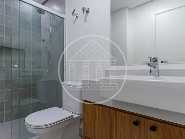 Apartamento com 233m² 3 quartos e 1 banheiro, à venda, no bairro Higienópolis em São Paulo