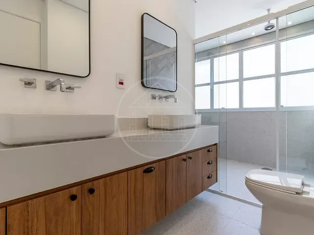 Apartamento com 233m² 3 quartos e 1 banheiro, à venda, no bairro Higienópolis em São Paulo