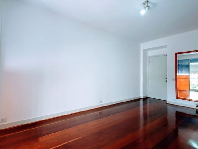 Foto do Apartamento - Apartamento para Locação 2 Quartos, 1 Suíte, 1 Vaga, Icaraí, Niterói - RJ | SelfSpin