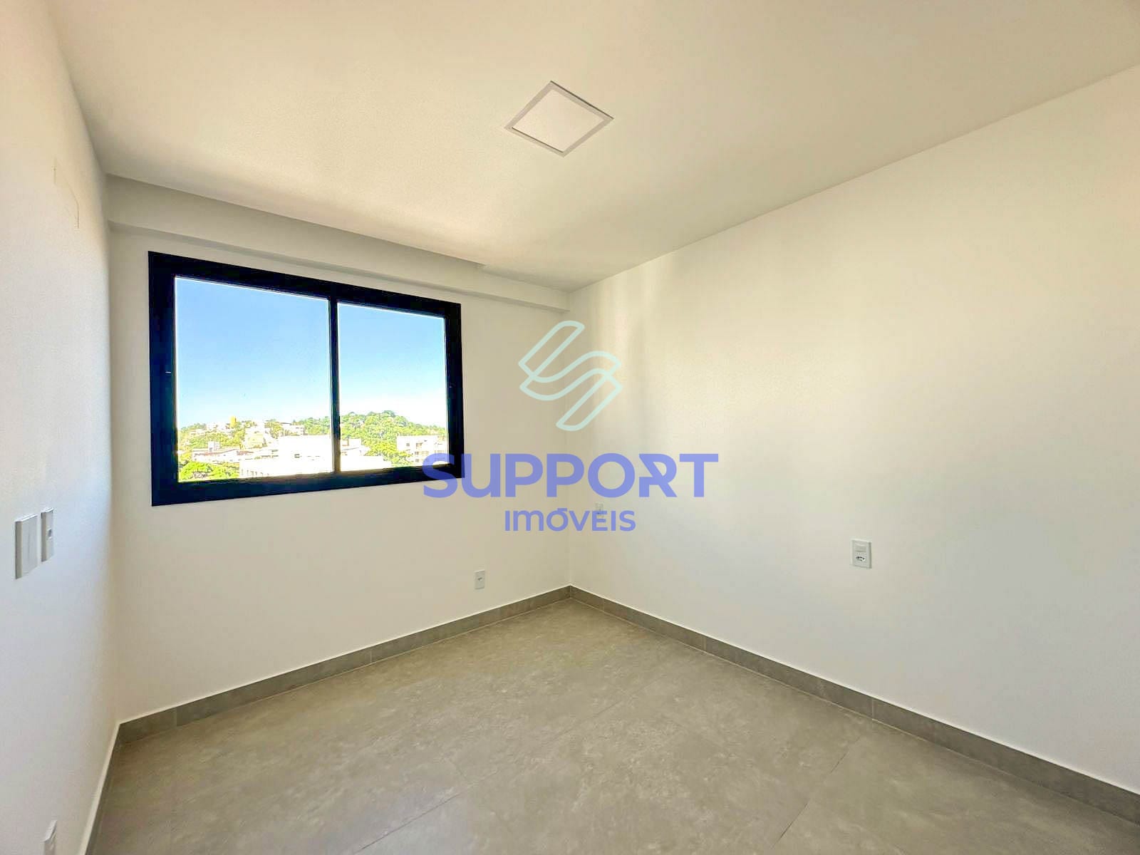 Apartamento à venda com 3 quartos, 102m² - Foto 7