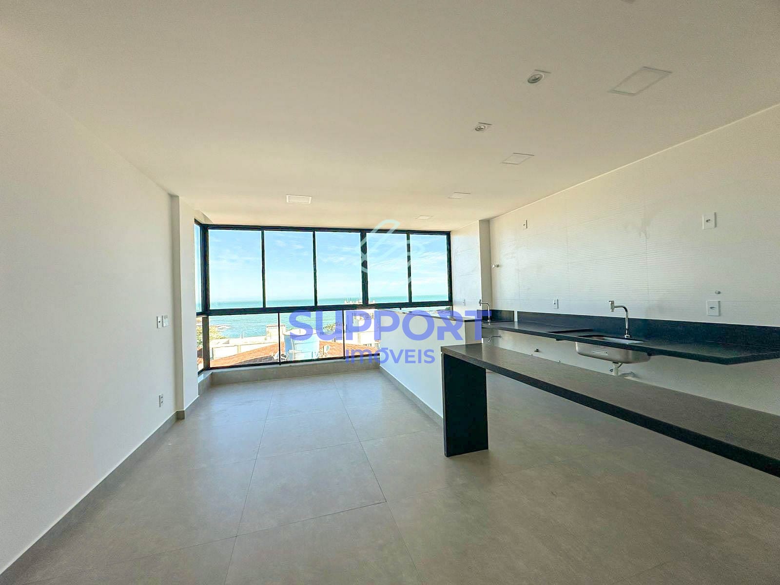 Apartamento à venda com 3 quartos, 102m² - Foto 2