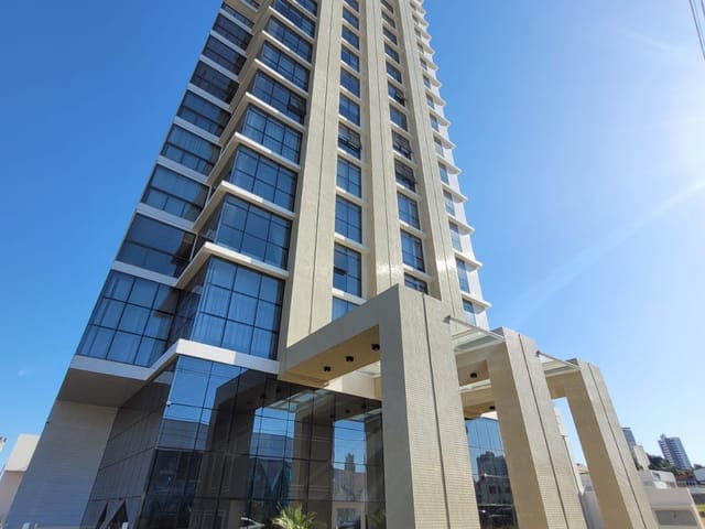 Apartamento com 312m² 3 quartos e 5 banheiros, à venda, no bairro Oficinas em Ponta Grossa