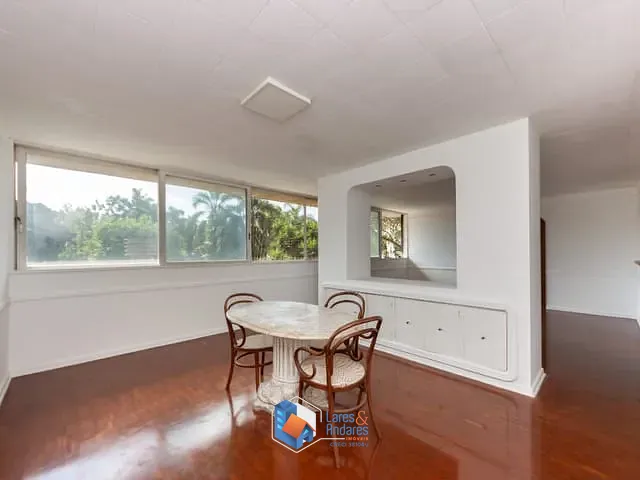 Apartamento com 162m² 3 quartos e 2 banheiros, à venda, no bairro Jardim Paulista em São Paulo
