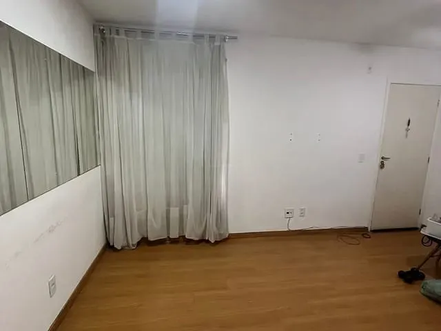 Apartamento 2 quartos e 1 banheiro, para alugar, no bairro Vargem Grande em Rio de Janeiro