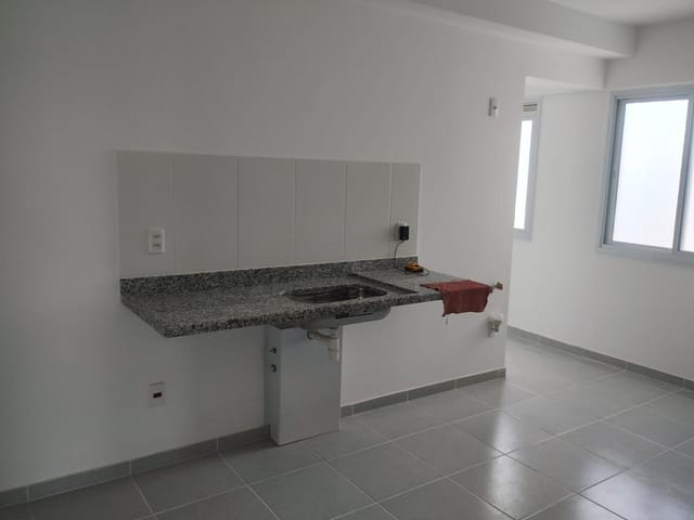 Apartamento com 125m² 4 quartos e 2 banheiros, para alugar, no bairro Vila Bonfim em Embu das Artes