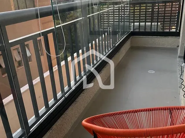 Apartamento com 40m² 1 quarto e 1 banheiro, para alugar, no bairro Dezoito do Forte Empresarial/Alphaville. em Barueri