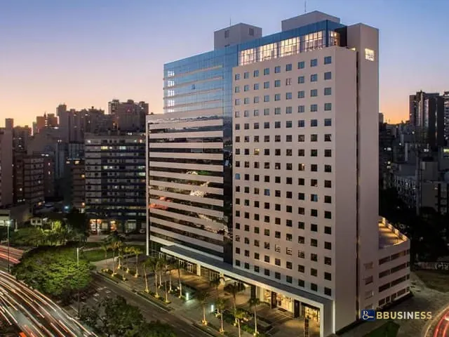 Apartamento 1 quarto e 1 banheiro, à venda, no bairro Cidade Baixa em Porto Alegre