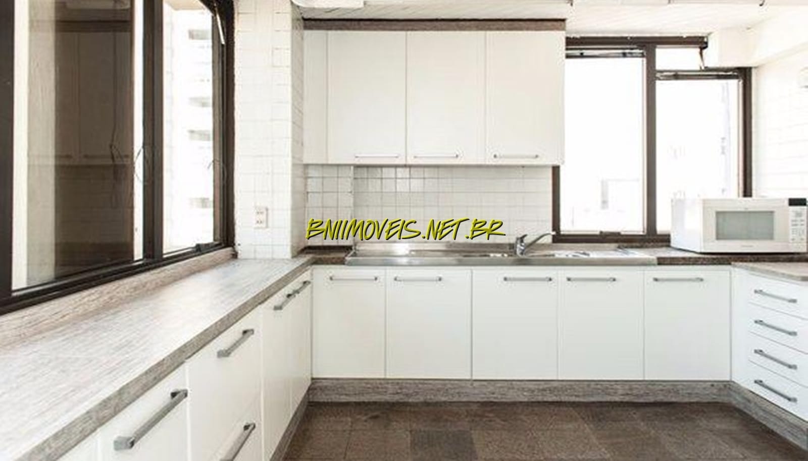 Apartamento para alugar com 4 quartos, 315m² - Foto 15
