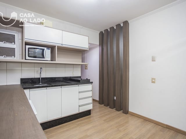 Apartamento 1 quarto e 1 banheiro, para alugar, no bairro Centro Cívico em Curitiba