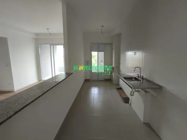 Apartamento com 82m² 3 quartos e 2 banheiros, à venda, no bairro Jd California em Jacareí