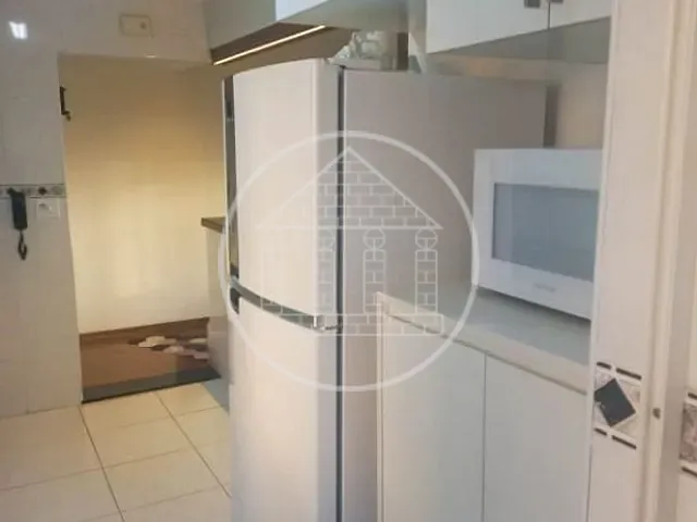 Apartamento 3 quartos e 2 banheiros, à venda, no bairro Jardim Umuarama em São Paulo