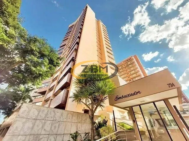 Apartamento com 308m² 4 quartos e 5 banheiros, à venda, no bairro Centro em Londrina