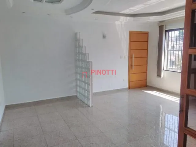 Apartamento 2 quartos e 1 banheiro, à venda, no bairro Jardim Santo Ignácio em São Bernardo do Campo