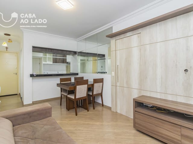 Apartamento 2 quartos e 1 banheiro, à venda, no bairro Lindoia em Curitiba