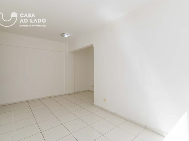 Apartamento 2 quartos e 1 banheiro, à venda, no bairro Agua verde  em Curitiba