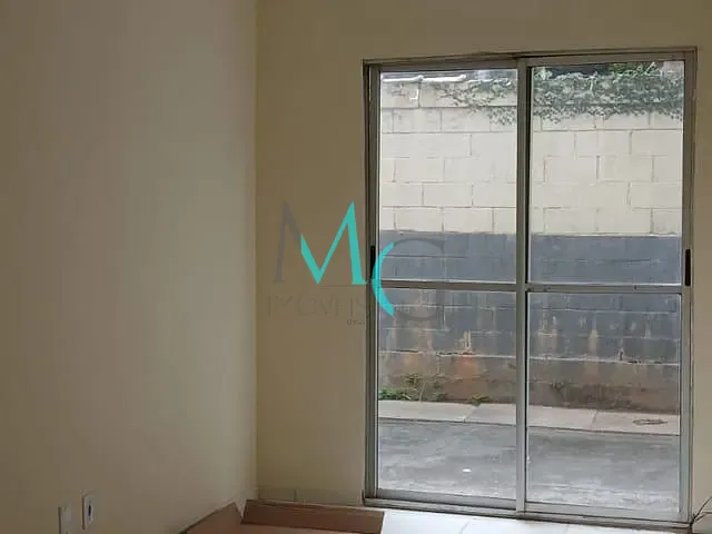 Apartamento 2 quartos e 1 banheiro, à venda ou para alugar, no bairro Campo Grande em Rio de Janeiro