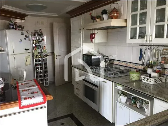 Apartamento com 245m² 3 quartos e 5 banheiros, à venda, no bairro Vila Campesina em Osasco