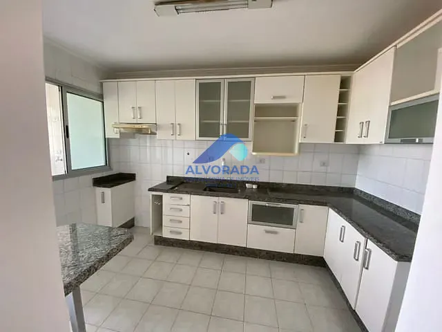 Apartamento 4 quartos e 1 banheiro, para alugar, no bairro Jardim Satélite em São José dos Campos