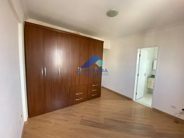 Apartamento 4 quartos e 1 banheiro, para alugar, no bairro Jardim Satélite em São José dos Campos