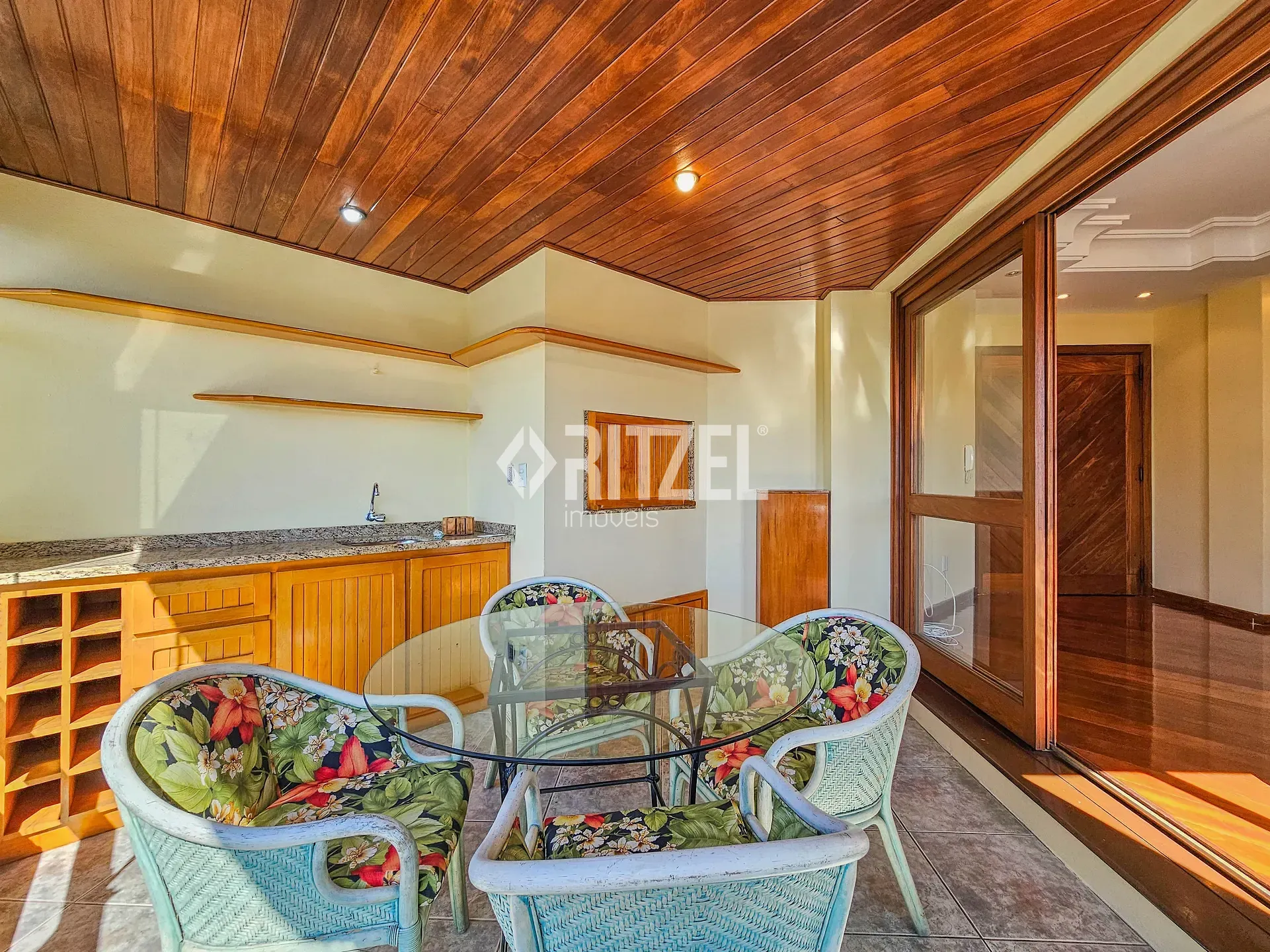 Apartamento, 3 quartos, 213 m² - Foto 9
