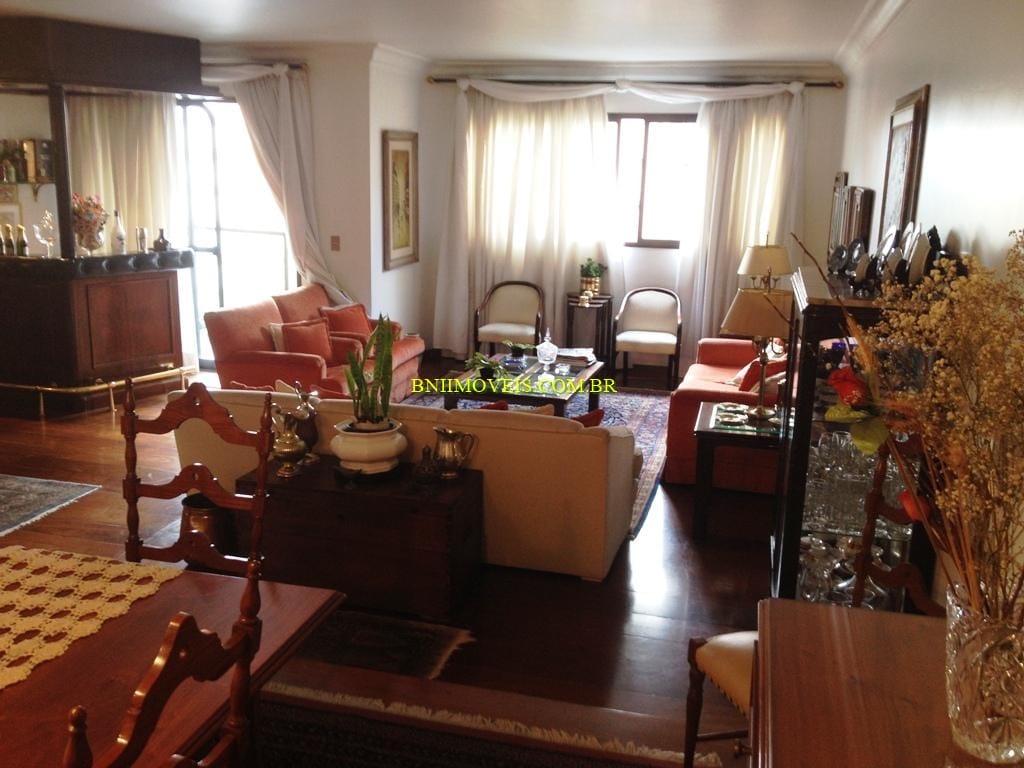 Apartamento, 3 quartos, 220 m² - Foto 3