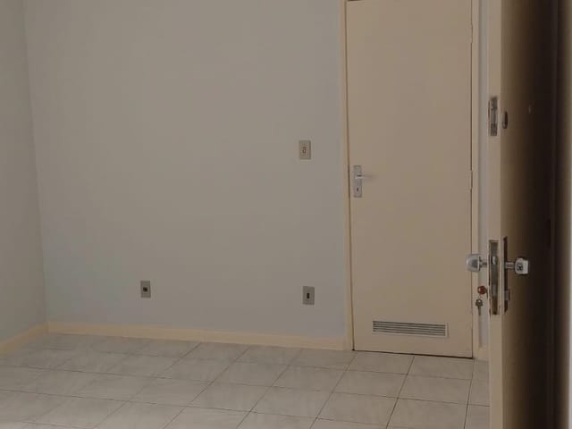 Apartamento 3 quartos e 2 banheiros, à venda, no bairro Centro em Campos dos Goytacazes