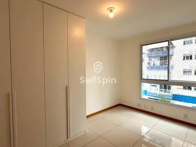 Apartamento 2 quartos e 1 banheiro, para alugar, no bairro Icaraí em Niterói