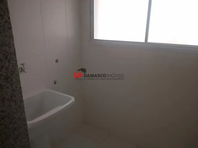 Apartamento 2 quartos e 1 banheiro, à venda, no bairro Campestre em Santo André