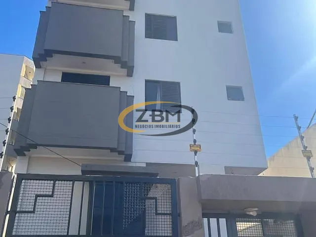 Apartamento com 103m² 3 quartos e 2 banheiros, à venda ou para alugar, no bairro Centro em Londrina