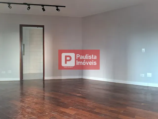 Apartamento com 200m² 4 quartos e 5 banheiros, à venda ou para alugar, no bairro Campo Belo em São Paulo