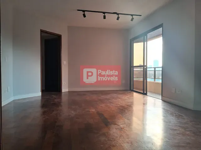 Apartamento com 200m² 4 quartos e 5 banheiros, à venda ou para alugar, no bairro Campo Belo em São Paulo