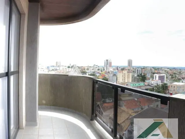 Apartamento com 297m² 3 quartos e 4 banheiros, à venda, no bairro Centro em Ponta Grossa