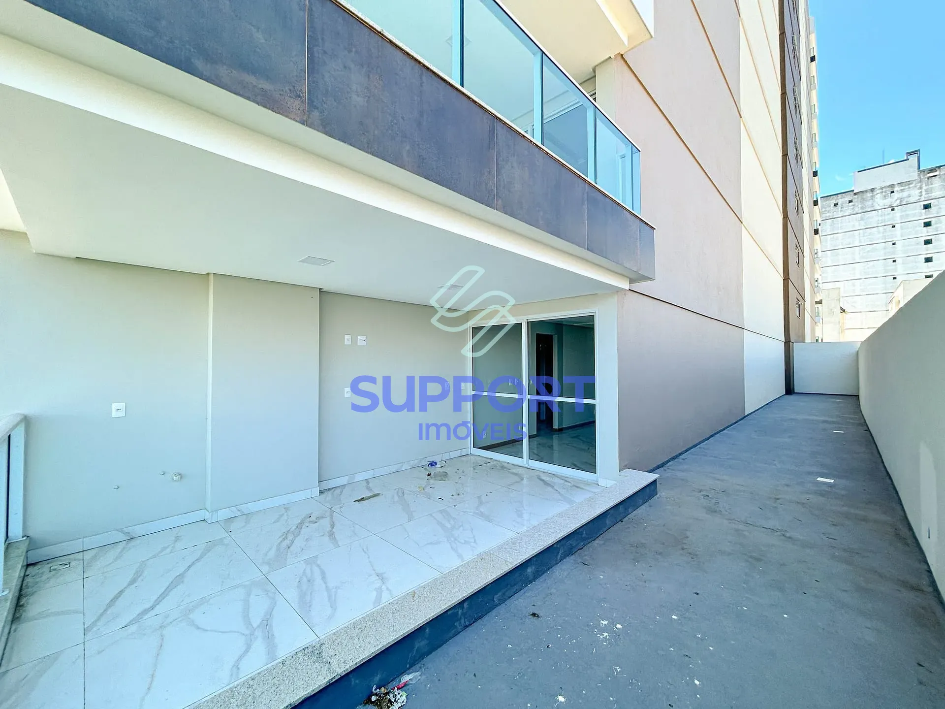 Apartamento, 3 quartos, 188 m² - Foto 2