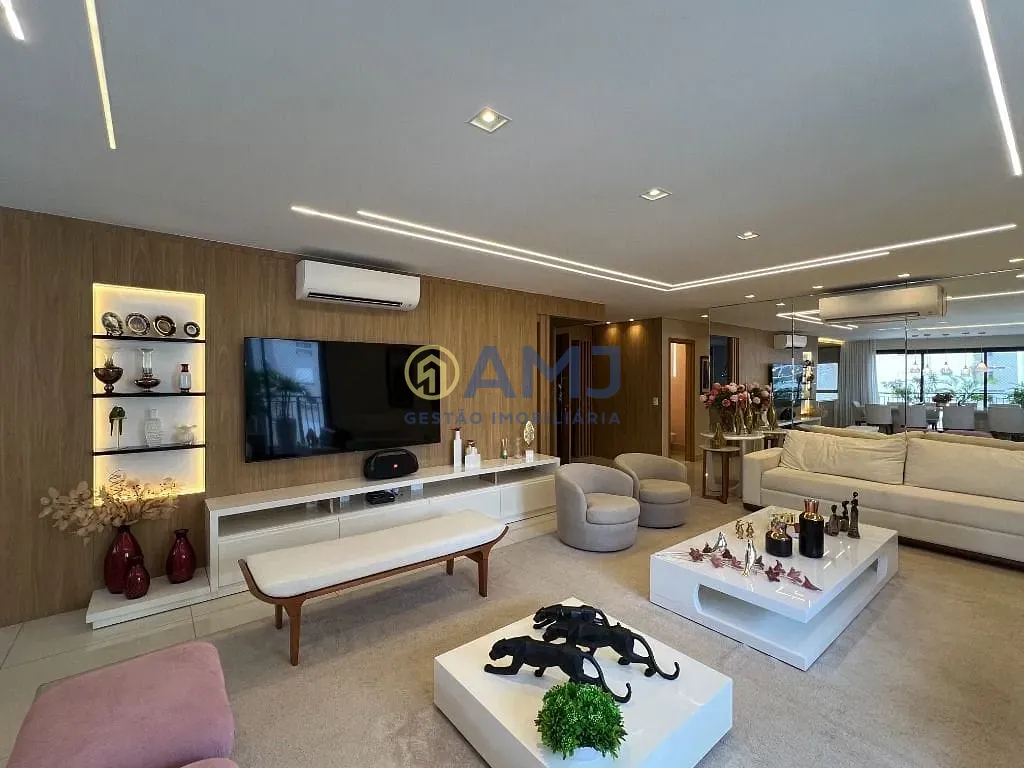 Apartamento, 4 quartos, 224 m² - Foto 2