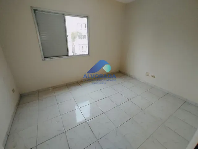 Apartamento 2 quartos e 1 banheiro, para alugar, no bairro Conjunto Residencial Trinta e Um de Março em São José dos Campos