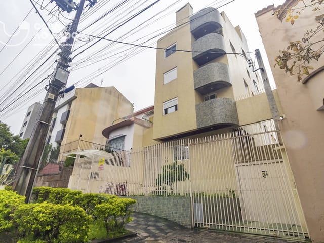 Apartamento 2 quartos e 4 banheiros, à venda, no bairro Centro em Curitiba