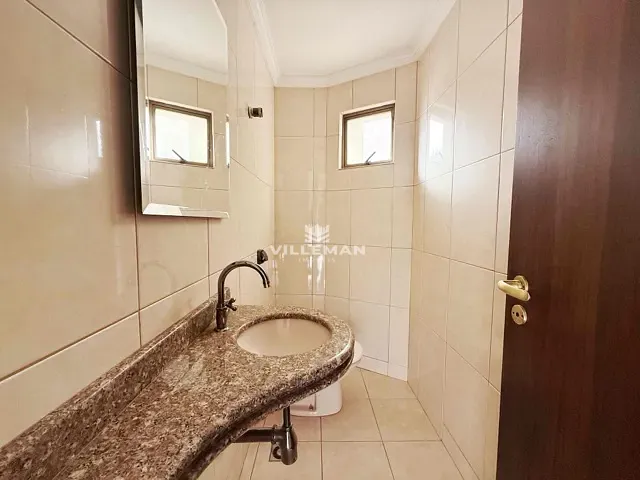 Apartamento com 202m² 3 quartos e 3 banheiros, à venda, no bairro Zona 07 em Maringá