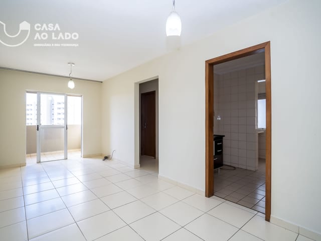 Apartamento 2 quartos e 1 banheiro, à venda, no bairro Jardim Botânico  em Curitiba