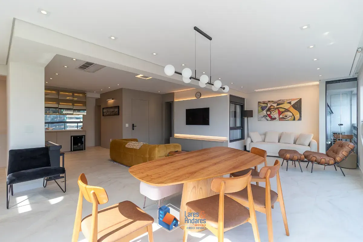 Apartamento, 3 quartos, 162 m² - Foto 1