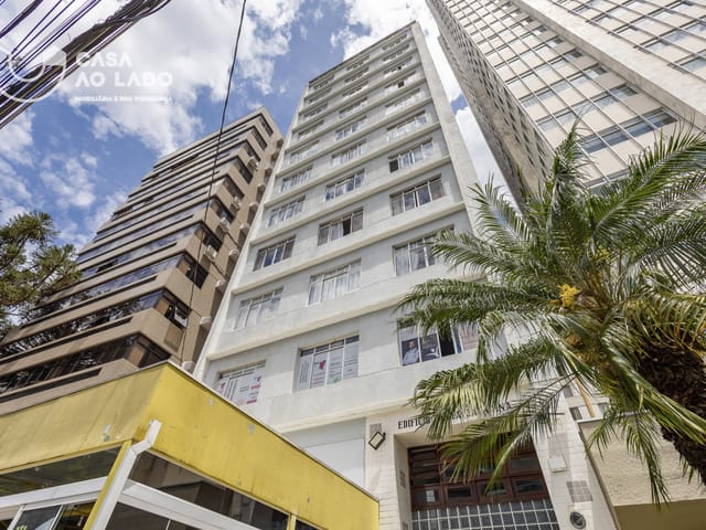 Apartamento 1 quarto e 1 banheiro, à venda, no bairro Centro em Curitiba