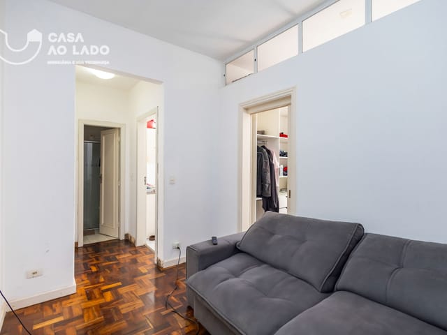 Apartamento 1 quarto e 1 banheiro, à venda, no bairro Centro em Curitiba