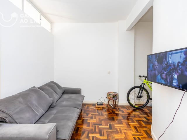 Apartamento 1 quarto e 1 banheiro, à venda, no bairro Centro em Curitiba